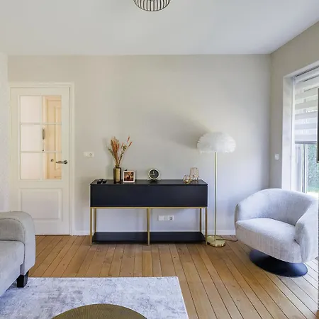 Het Gouden Hert - Luxe Vakantiewoning Aan De Bosrand Putten