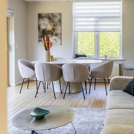 Het Gouden Hert - Luxe Vakantiewoning Aan De Bosrand *